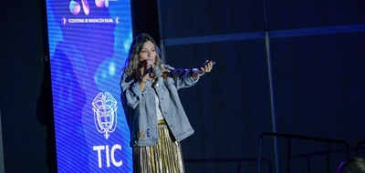 Foto de expositora